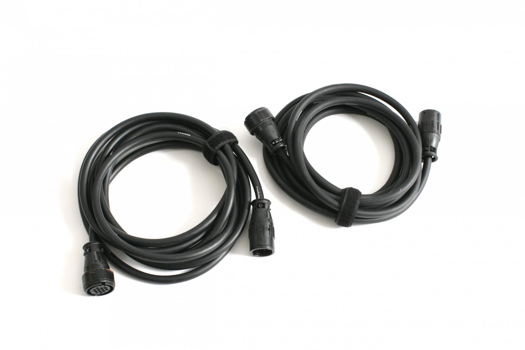 2 x 10 meter Profoto extension cables for 7b Generator