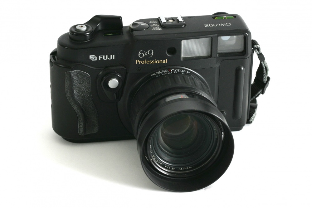 GW690111 Fuji 6 x 9 Fixed 90 F:3.5 mm lens £65-00