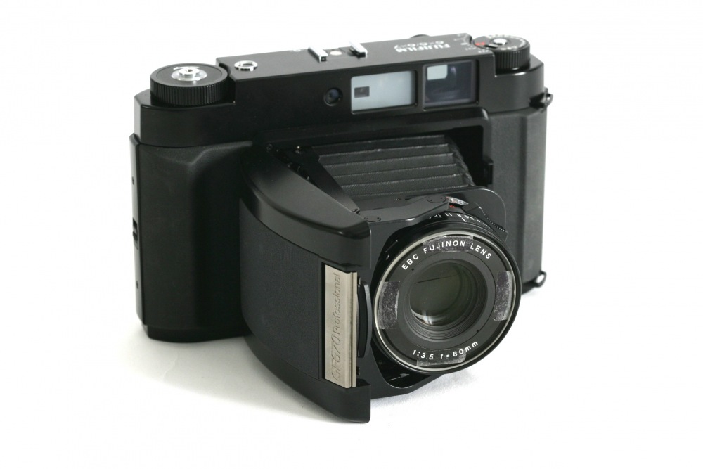 Fujinon 6 x 6 – 7 fixed 80mm F:3.5 lens £65-00